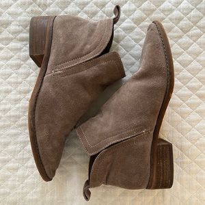 dolce vita - Taupe Suede Booties - Size 7.5
